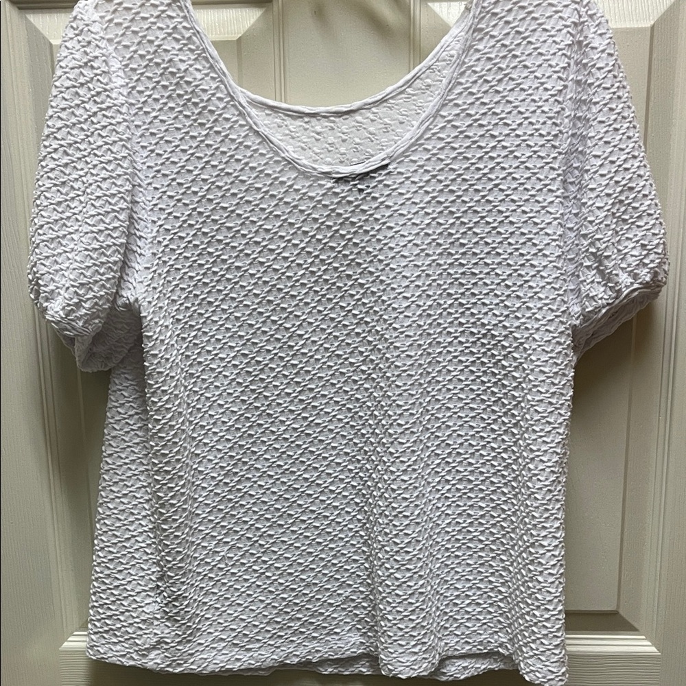 Kim & Cami White Textured Scoop-Neck Short Sleeve Top